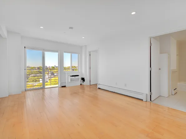 378 Baltic Street image 1 of 5