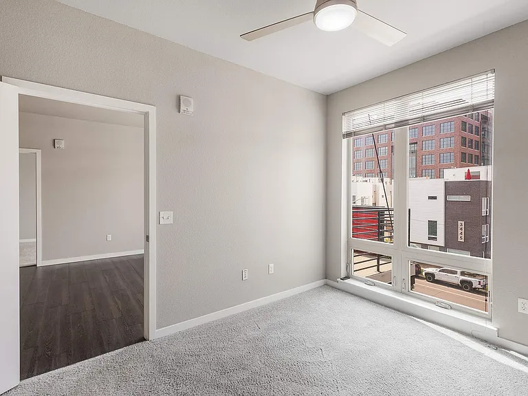 Larimer 35 — Photo 83
