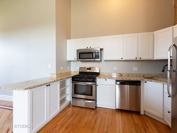 3rd image of 5014 S King Dr APT 3W