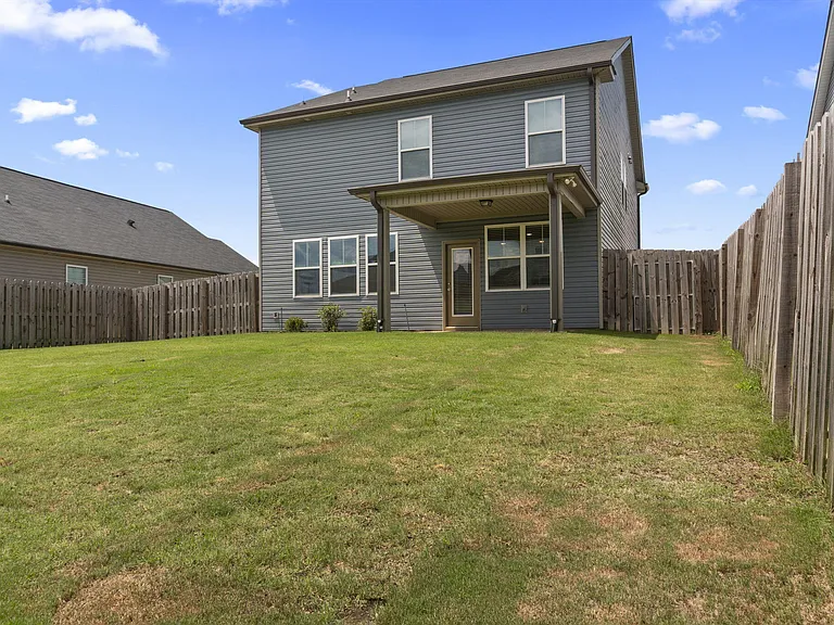912 Newburn Dr — Photo 30