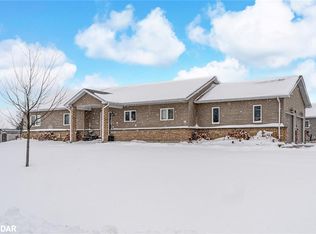 21 Keyzer Dr, Oro Medonte, ON L0K2G1