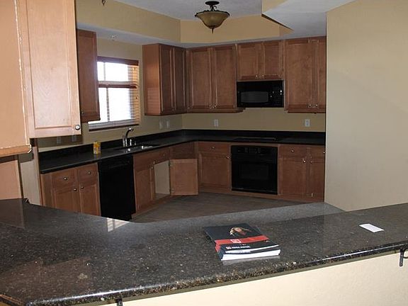 3rd image of 12055 Gandy Blvd N APT 273