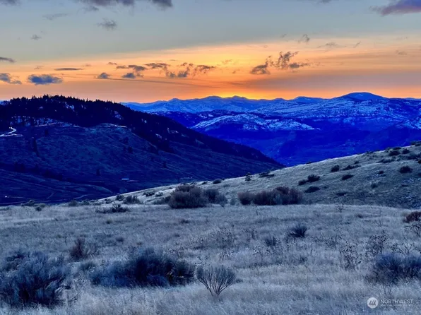 18 Sunset Ridge Road, Oroville, WA 98844