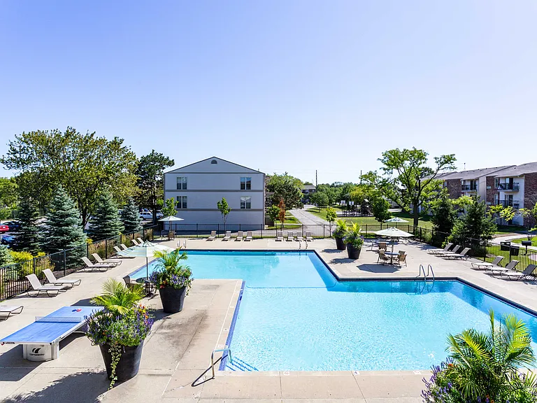 Luxury Community Pool