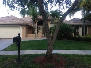 1041 Poplar Cir, Weston, FL 33326