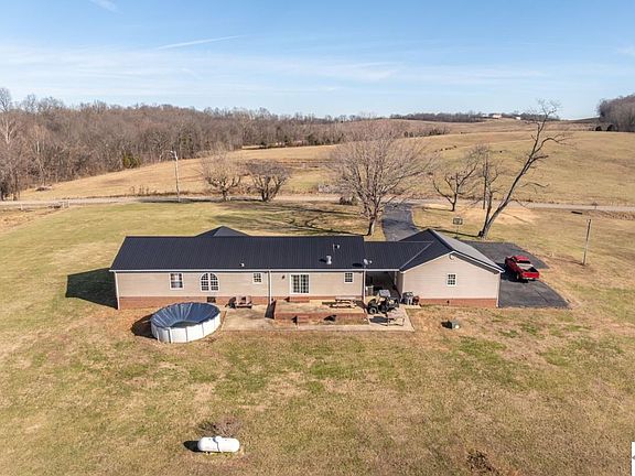 3rd image of 1840 Lola Rd