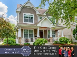 683 N Kenilworth Ave, Glen Ellyn, IL