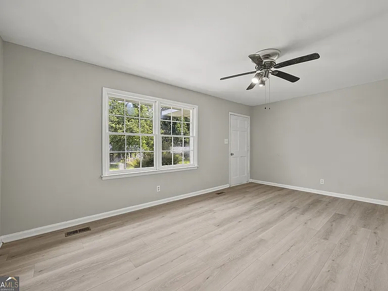 2260 Arrowwood Dr — Photo 22