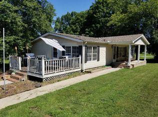 1625 Rock Bridge Rd, Bethpage, TN 37022