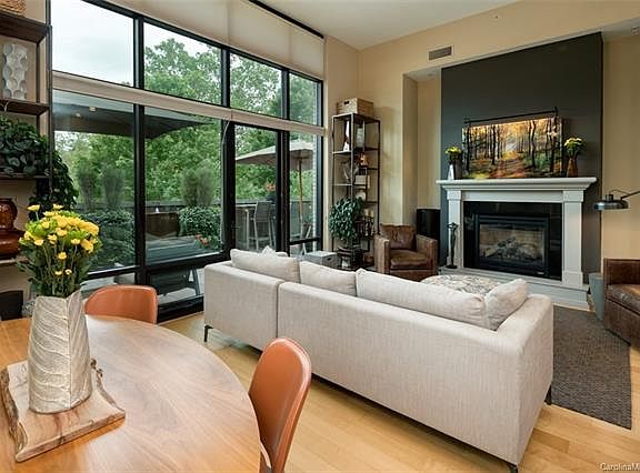 4th image of 60 N Market St #117