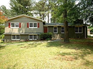 782 Pine Lake Dr NW, Marietta, GA 30064