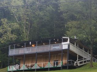 1600 Honey Prong Rd, Hartsville, TN 37074