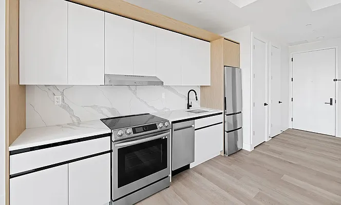 Rented by REAL New York | media 23