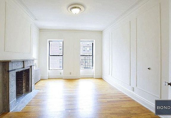 5th image of 1458 2nd Ave APT 5S