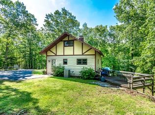 3709 Howard Gap Rd, Saluda, NC 28773