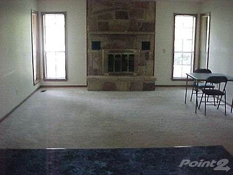 2nd image of 501 Victoria Dr