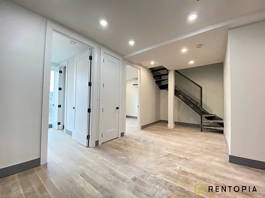 Rented by Rentopia | media 10