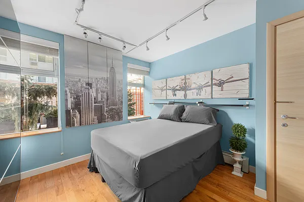 Sold by Compass | media 4