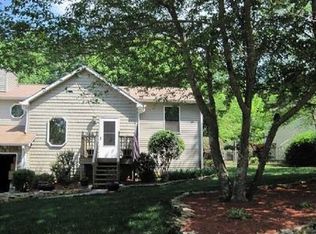 4492 Hickory Grove Dr NW, Acworth, GA 30102