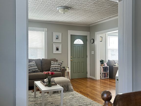 2nd image of 1 Fletcher St