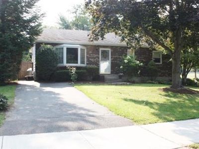 4 Teacup Cir, Albany, NY, 12208