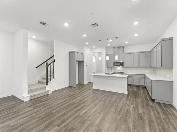 6430 Baritone Ct, Sachse, TX 75048