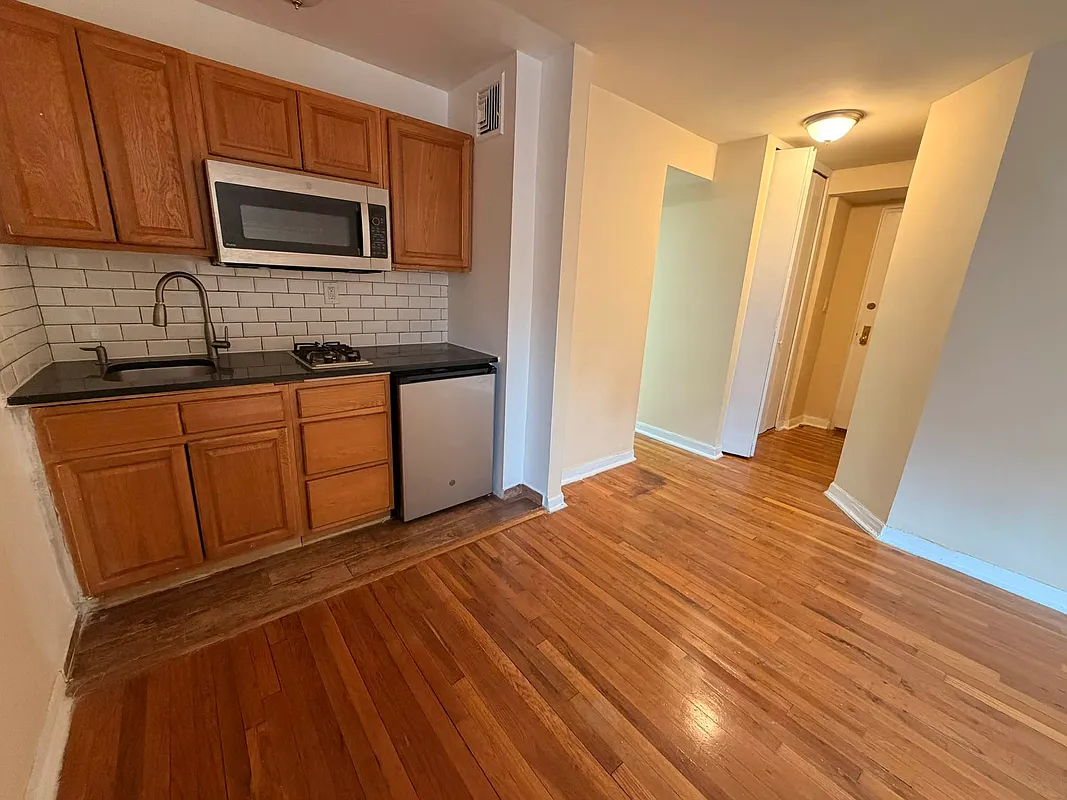 142-02 84th Drive 2P