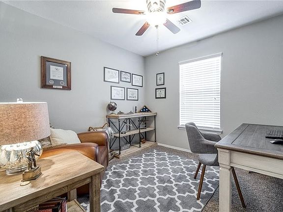 4th image of 1202 Lo Mar St