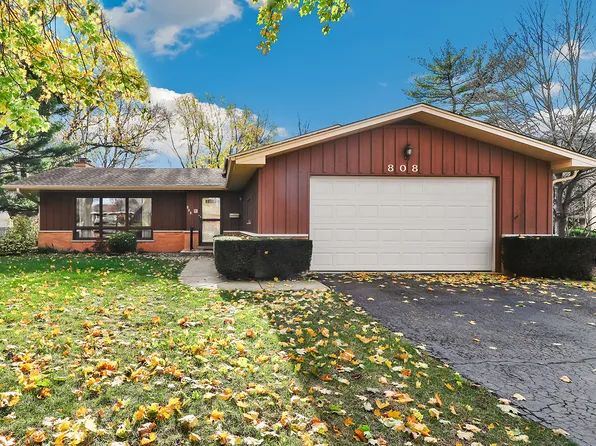 808 Burning Tree Ln, Naperville, IL 60563