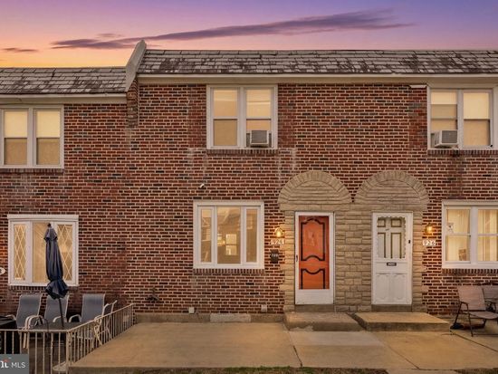 924 Fairfax Rd, Drexel Hill, PA 19026