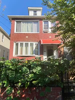 1st image of 783 Linden Blvd
