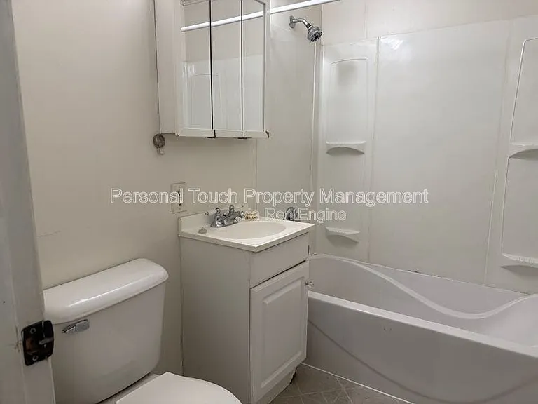 1828 14th St S #4 — Photo 17