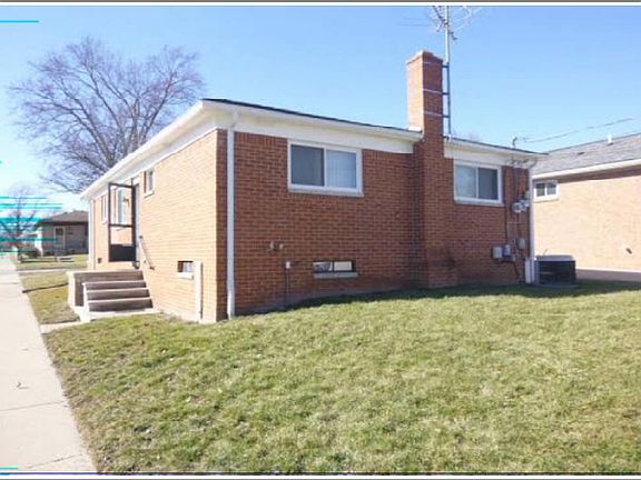 4th image of 6104 Nightingale St