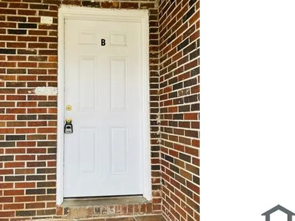 305 W Oak St #B, Lawrenceville, GA 30046