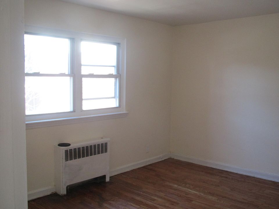1st image of 500 S Center St APT D1