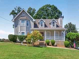 19 Edgewater Dr, Ringgold, GA 30736