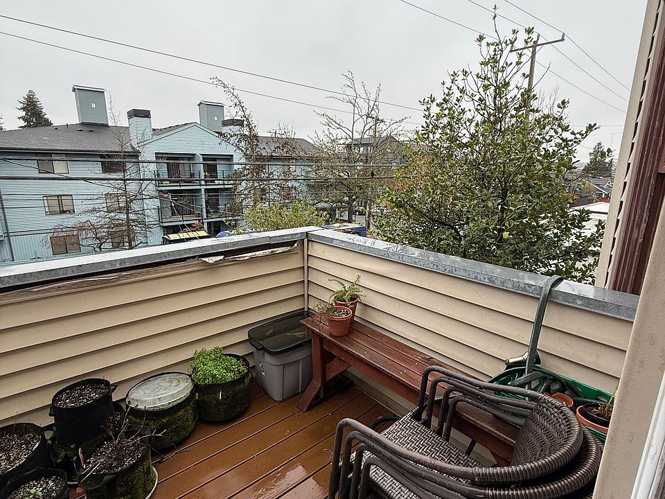 2nd image of 1808 N 40th St Unit A