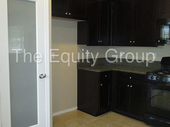 5th image of 1900 N Fulgham St