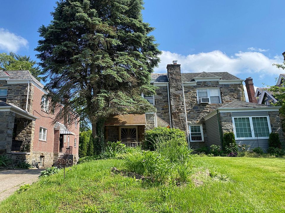 1st image of 5970 Woodbine Ave