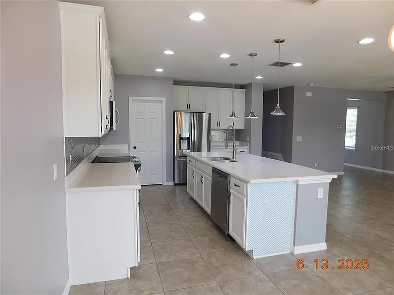3199 Turret Dr — Photo 17
