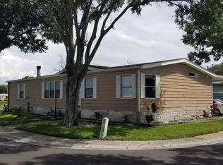 9054 Bayou Dr, Tampa, FL 33635