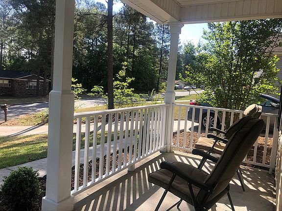 4th image of 523 Bradley Dr