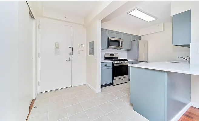 Rented by Brown Harris Stevens | media 19