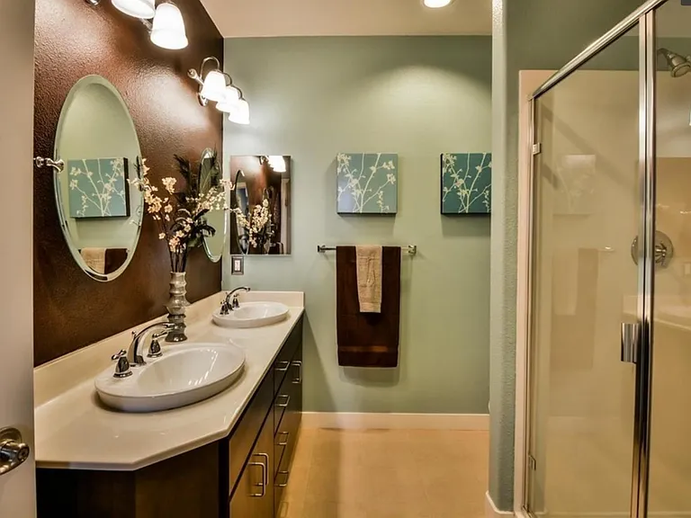 5501 De Marcus Blvd #427 — Photo 8