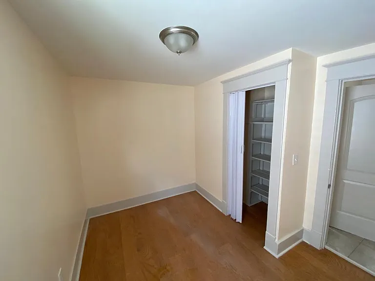 2133 Niagara St #2 — Photo 13