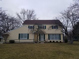 7810 Hedingham Rd, Sylvania, OH 43560