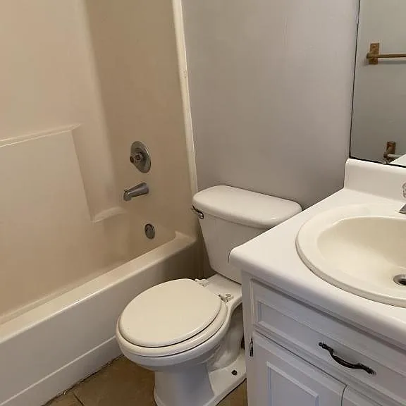 140 Lanier Dr #13 — Photo 7