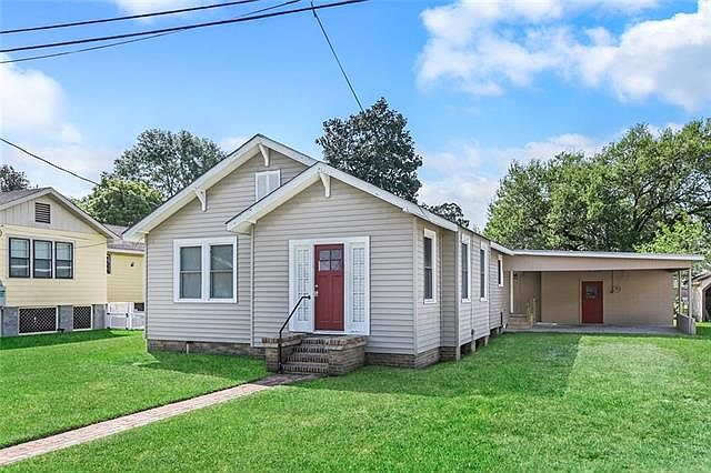 1st image of 129 Godchaux Dr