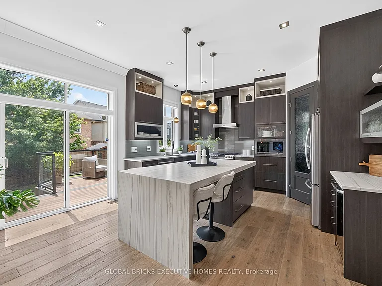56 Valleyscape Dr — Photo 18