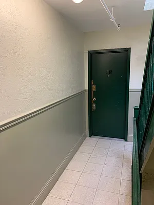 Rented by Flatiron Real Estate Advisors LLC | media 3